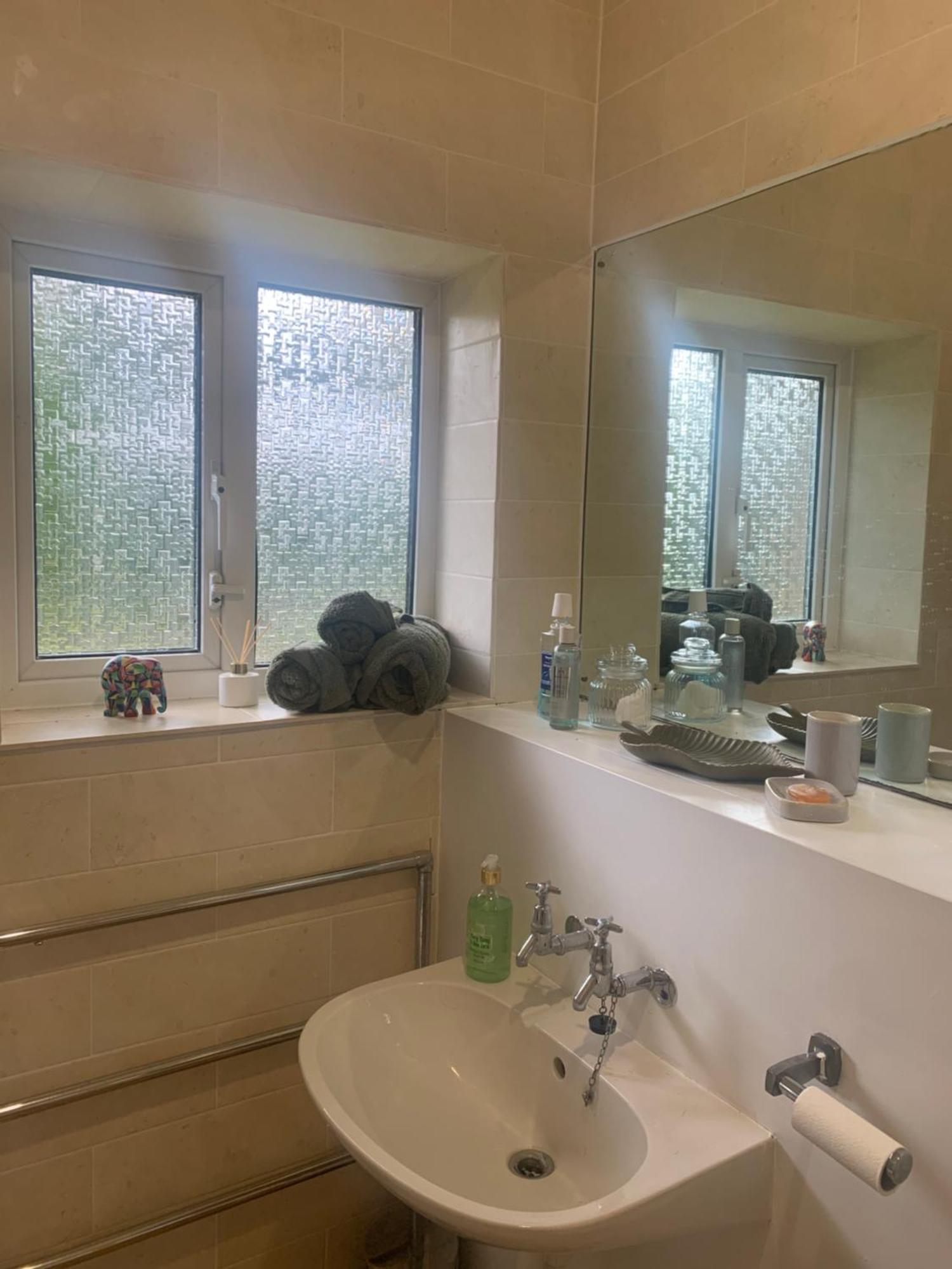 Abbots Langley Newly Refurbished One Bedroom With Additional Sofa Bed Self Contained Flat In Garden מראה חיצוני תמונה