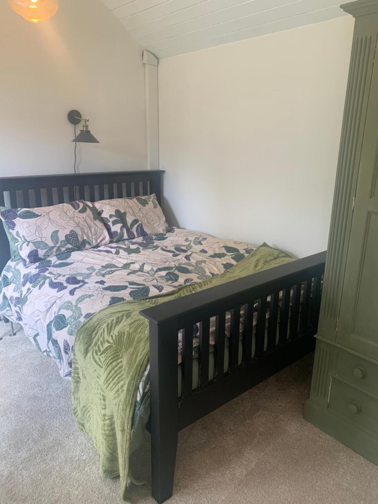 Abbots Langley Newly Refurbished One Bedroom With Additional Sofa Bed Self Contained Flat In Garden מראה חיצוני תמונה